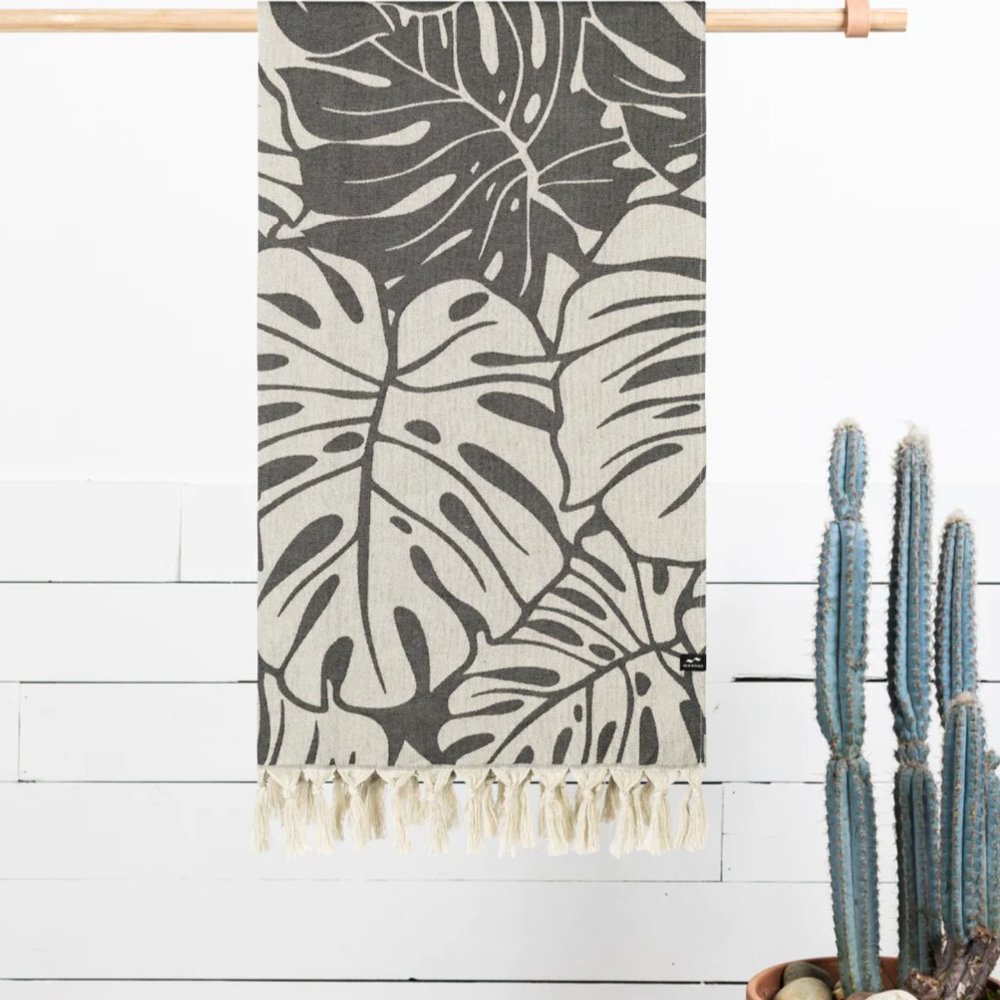 NWOT Slowtide black floral Turkish beach towel, 38x73 inches, sustainable cotton